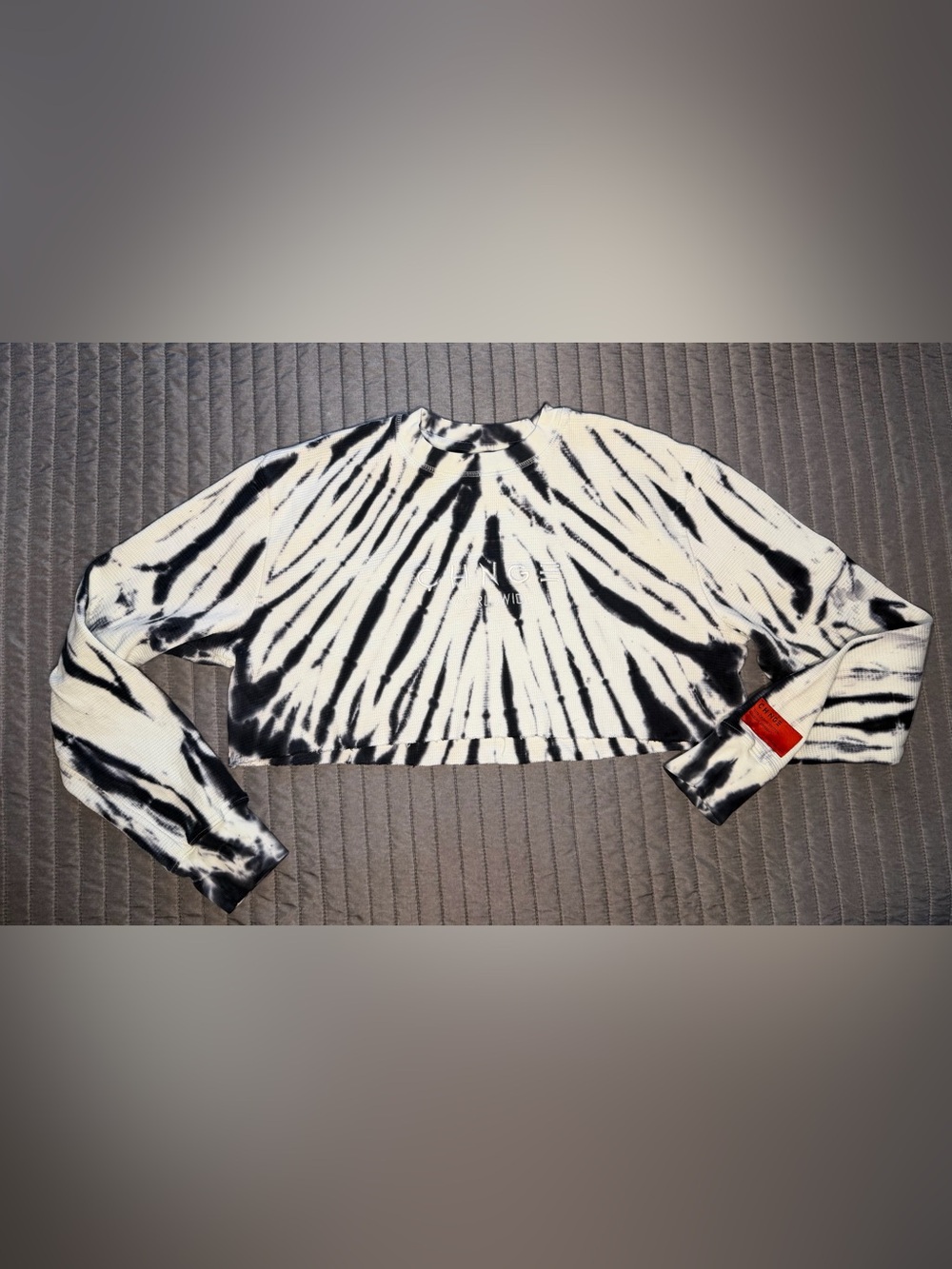 CHNGE Black/Navy & White Tie-Dye Cropped waffle knit Shirt